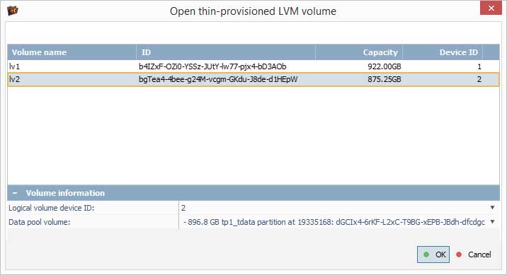 dos volúmenes finos en ventana de apertura de volumen lvm de aprovisionamiento fino en programa ufs explorer