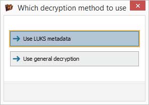 opción usar metadatos luks en ventana de selección de método de descifrado en programa ufs explorer