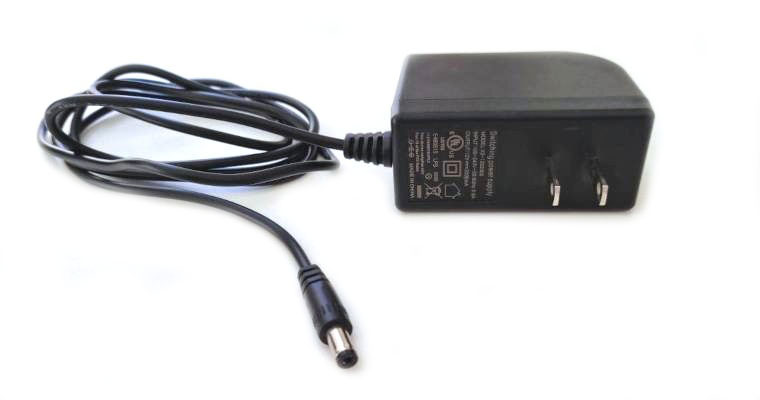 common ac dc adapter photo