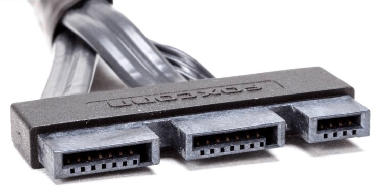 regular sata express connector